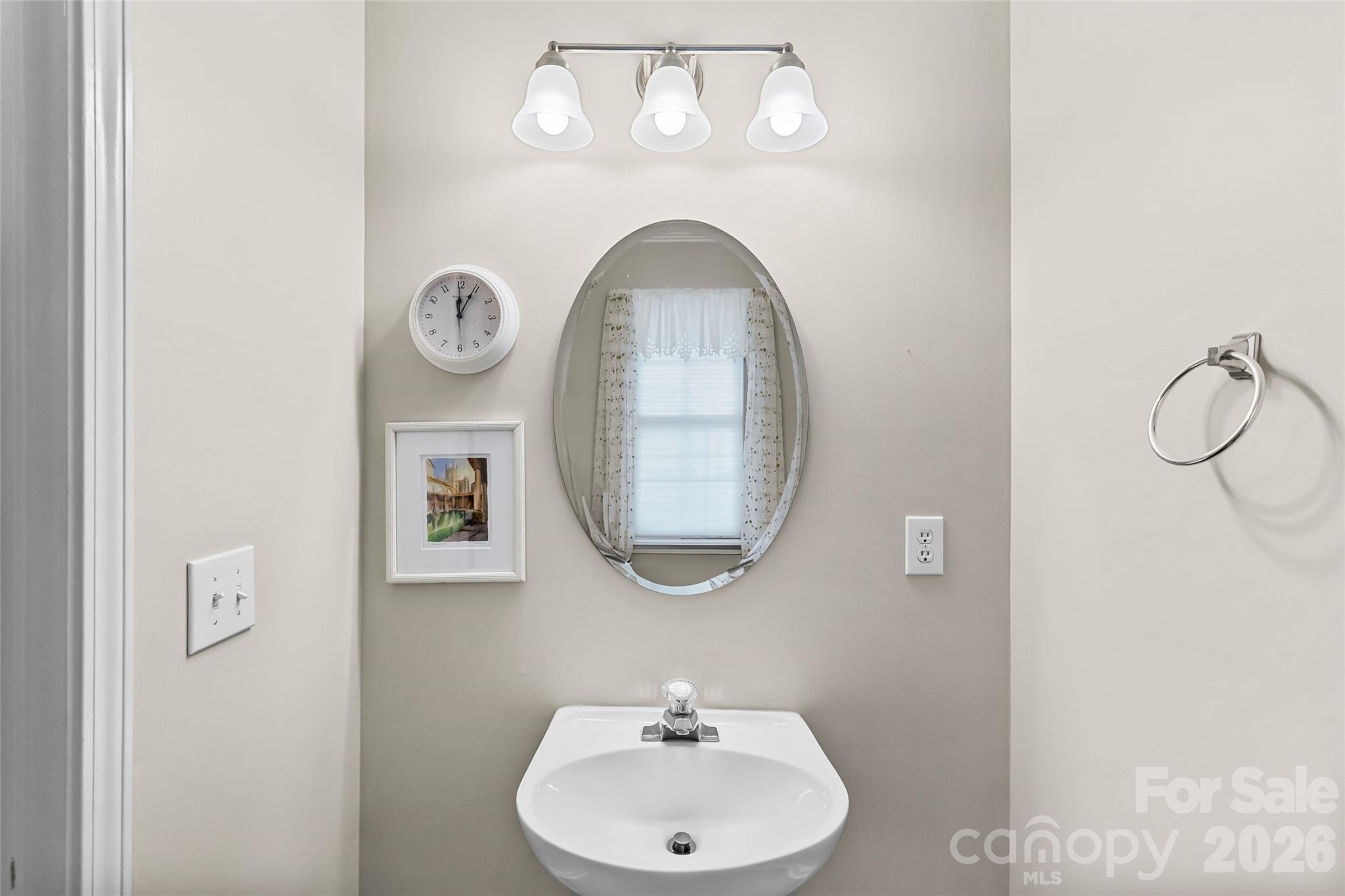 8733 Robinson Forest Drive Charlotte NC 28277