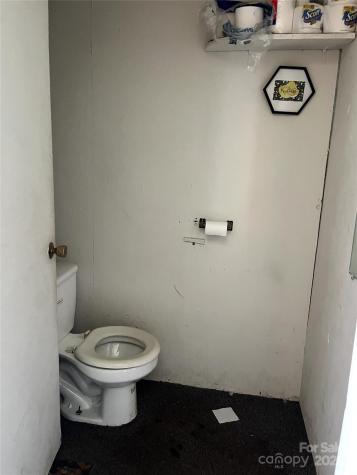 576 Deaverview Road Asheville NC 28806