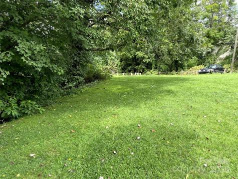 576 Deaverview Road Asheville NC 28806