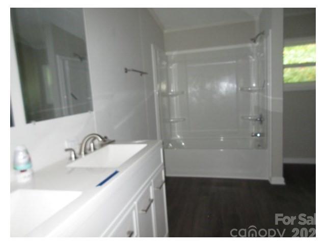 123 Josiah Lane Hendersonville NC 28792