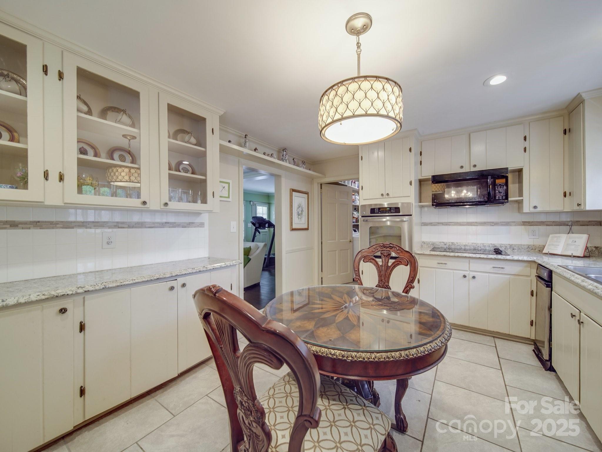 5411 Valley Forge Road Charlotte NC 28210