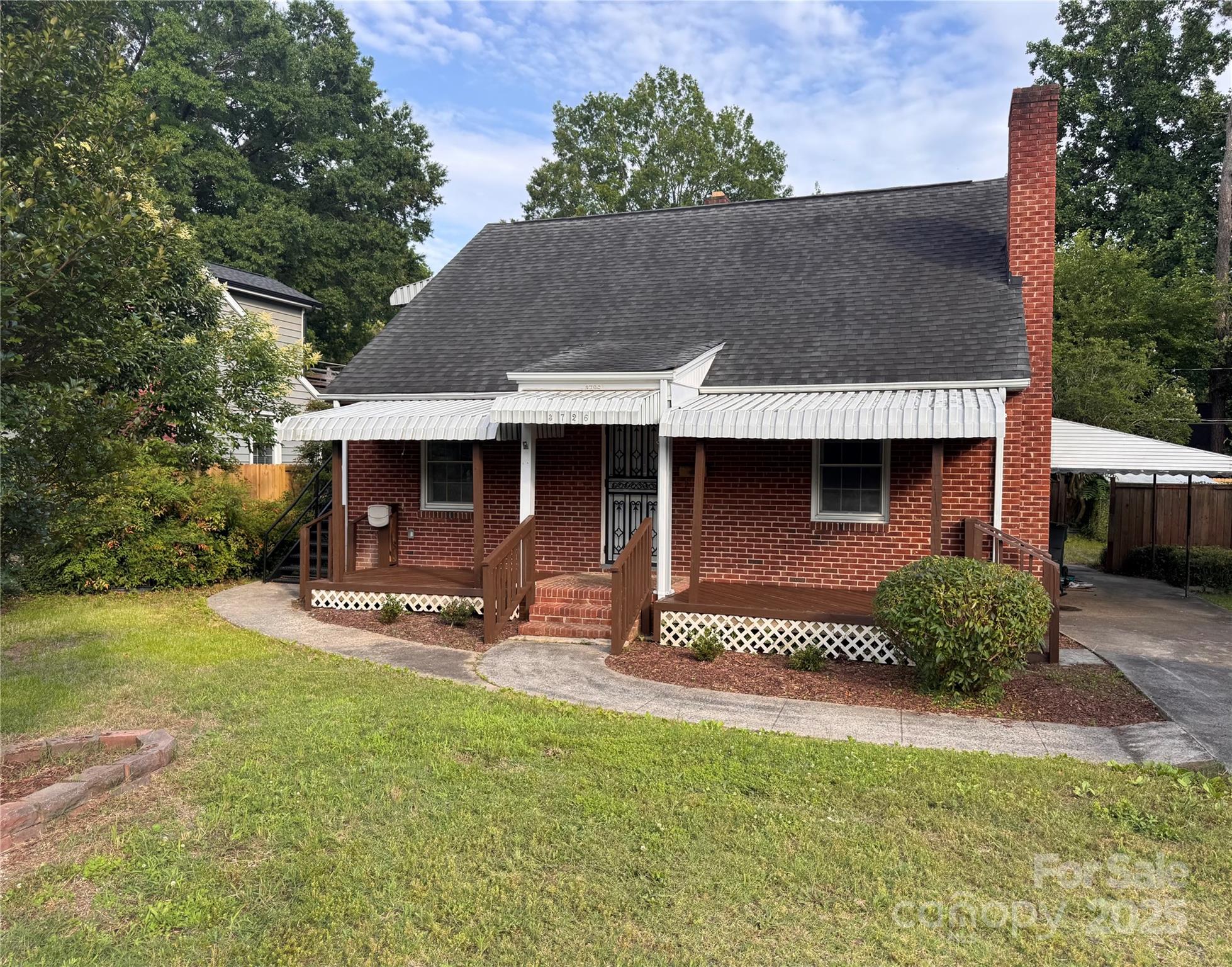 3726 The Plaza Charlotte NC 28205