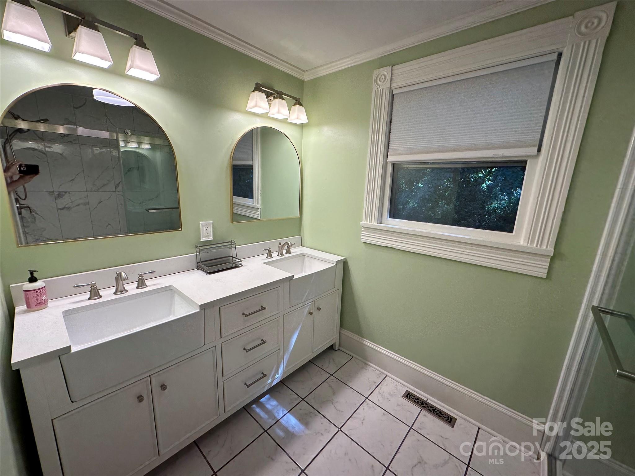 115 E Steele Street Salisbury NC 28144