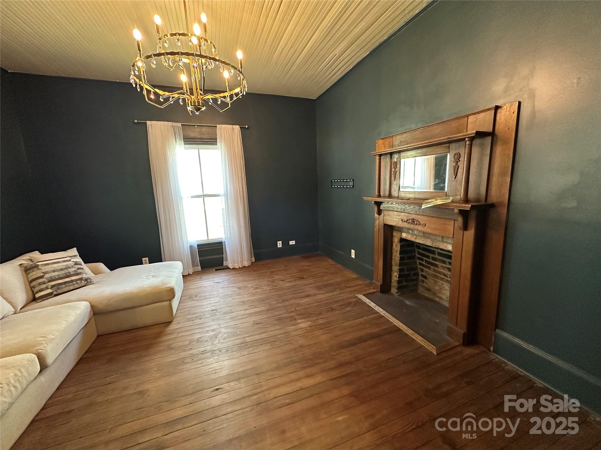 115 E Steele Street Salisbury NC 28144