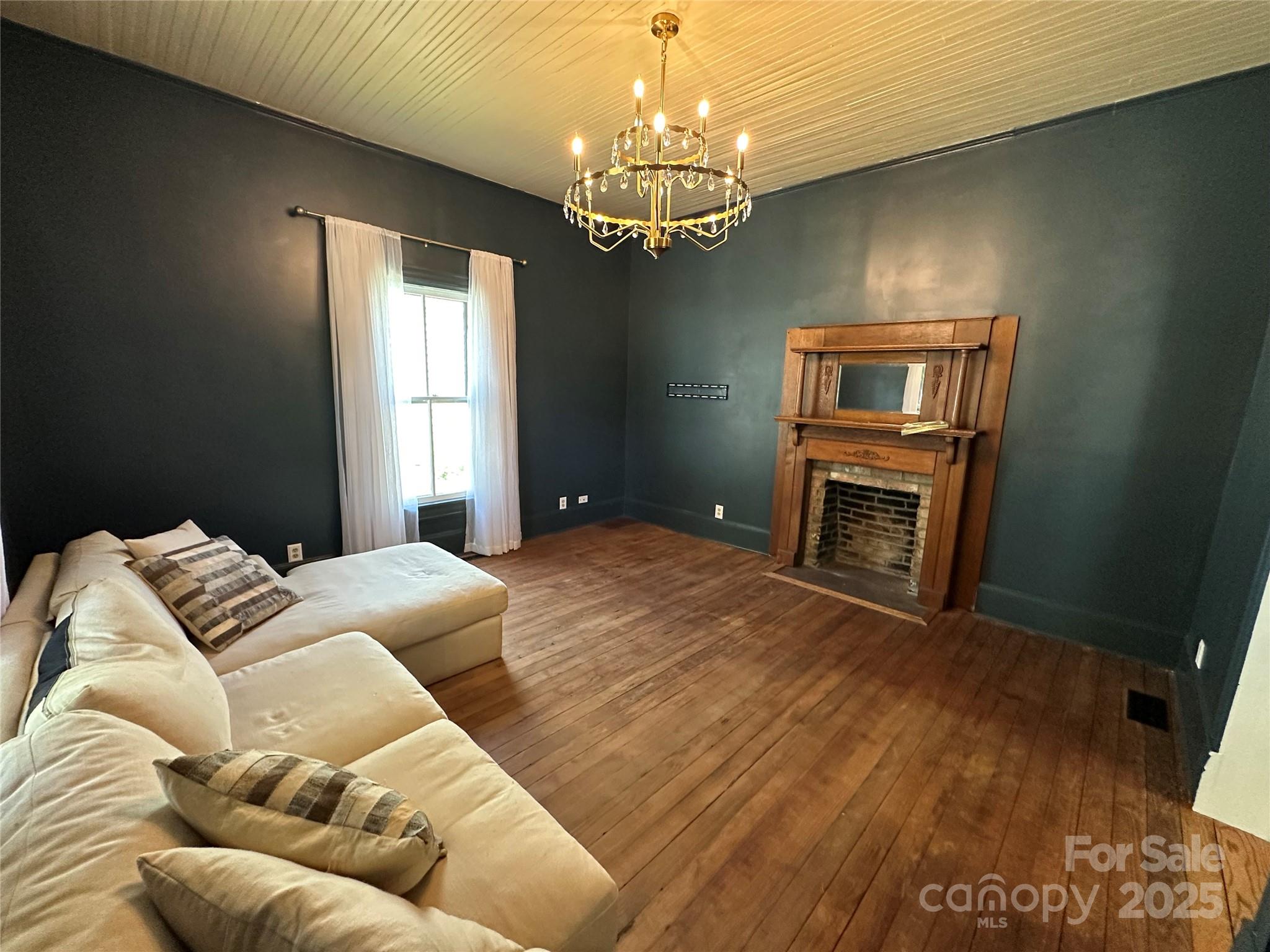 115 E Steele Street Salisbury NC 28144