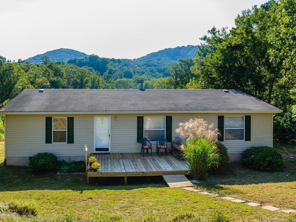 285 Youngs Cove Road Candler NC 28715