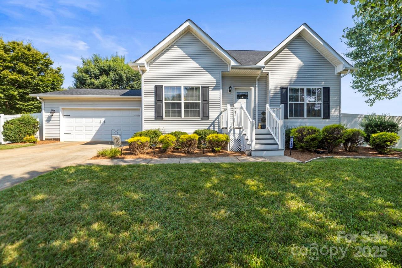 1548 Berkshire Drive Newton NC 28658