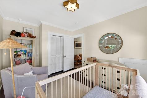 2127 Crescent Avenue Charlotte NC 28207