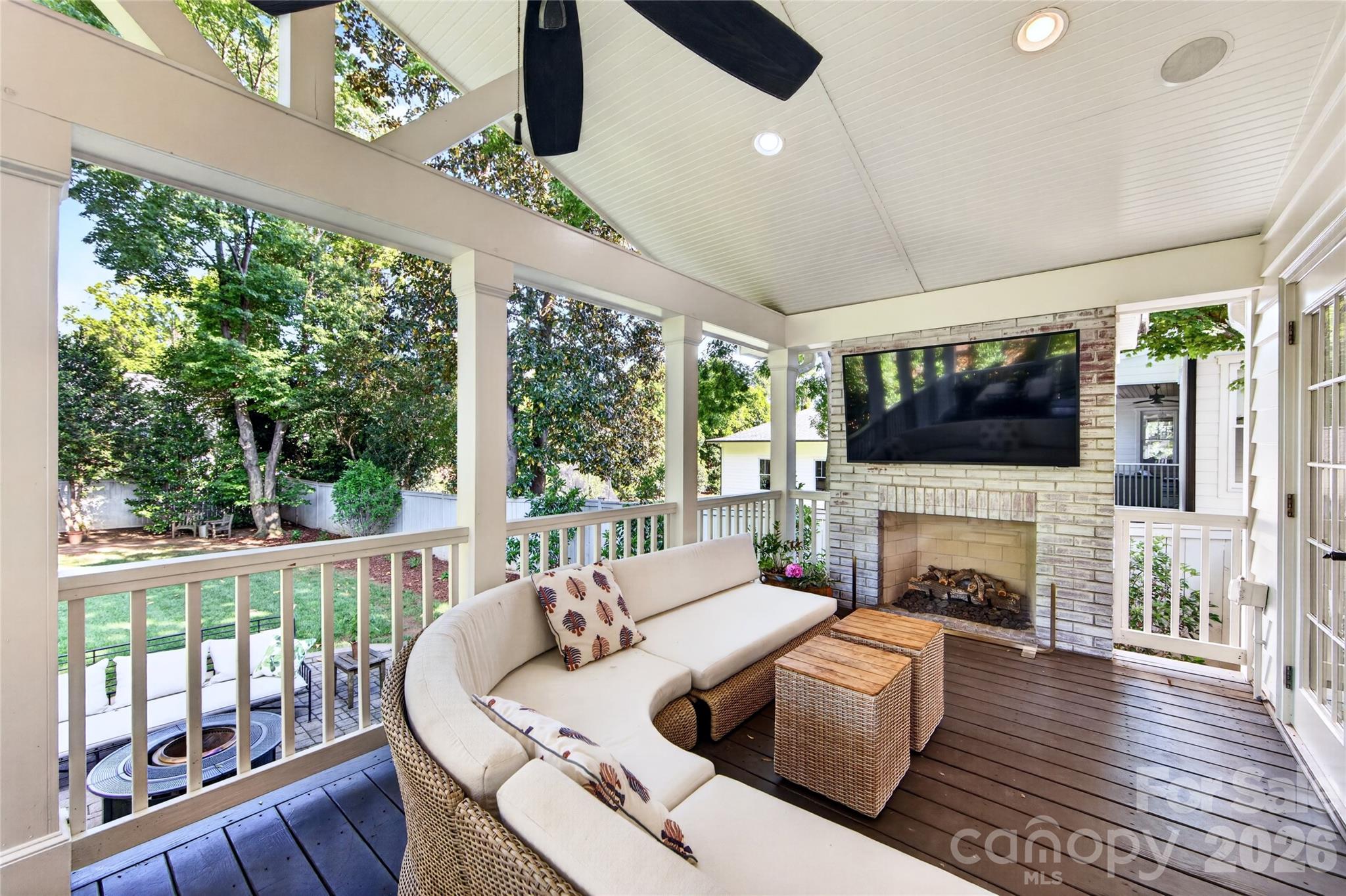 2127 Crescent Avenue Charlotte NC 28207