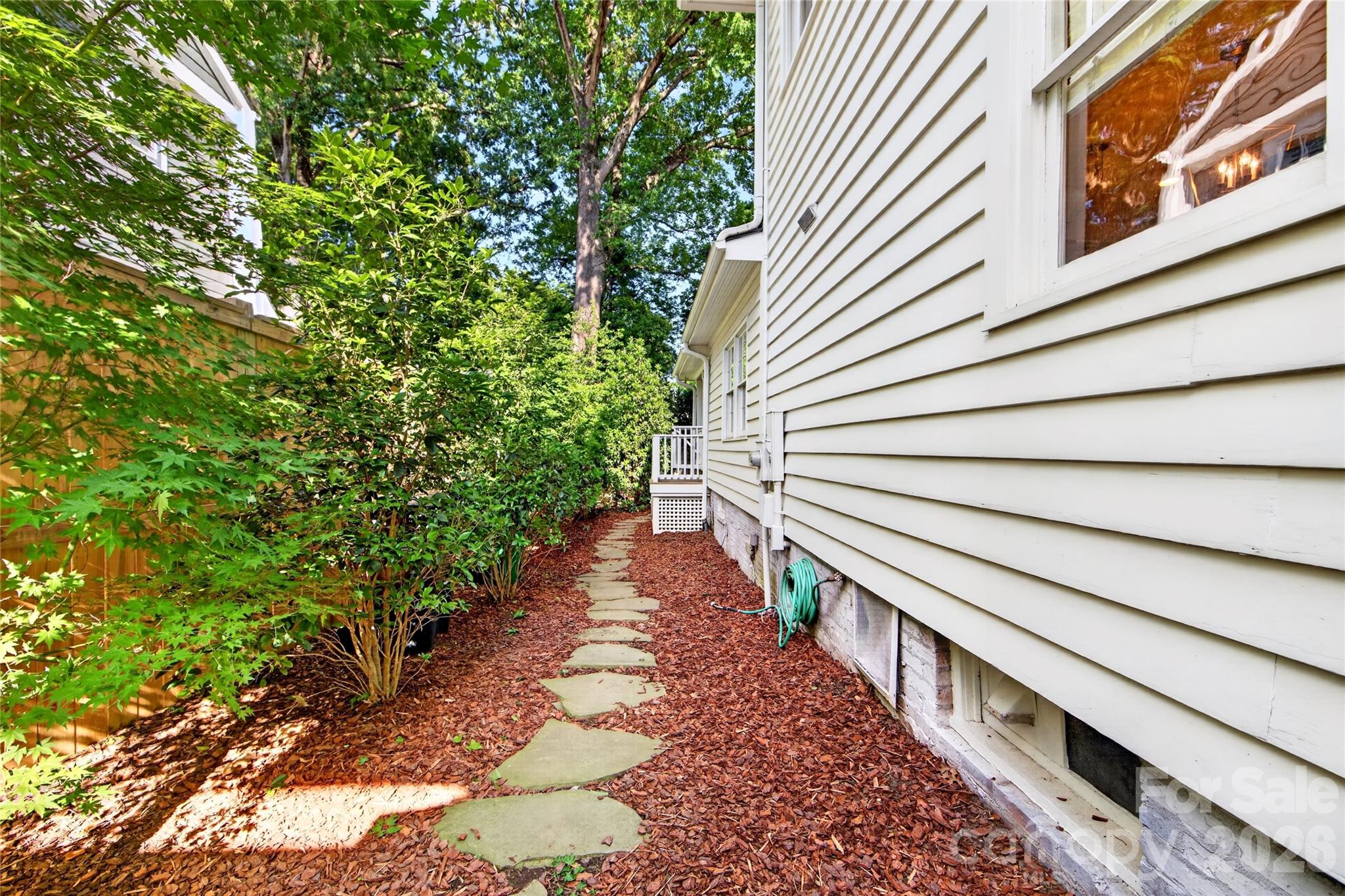 2127 Crescent Avenue Charlotte NC 28207