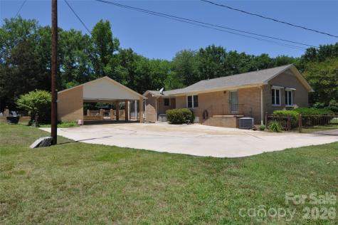 808 Briarcliff Circle Chester SC 29706