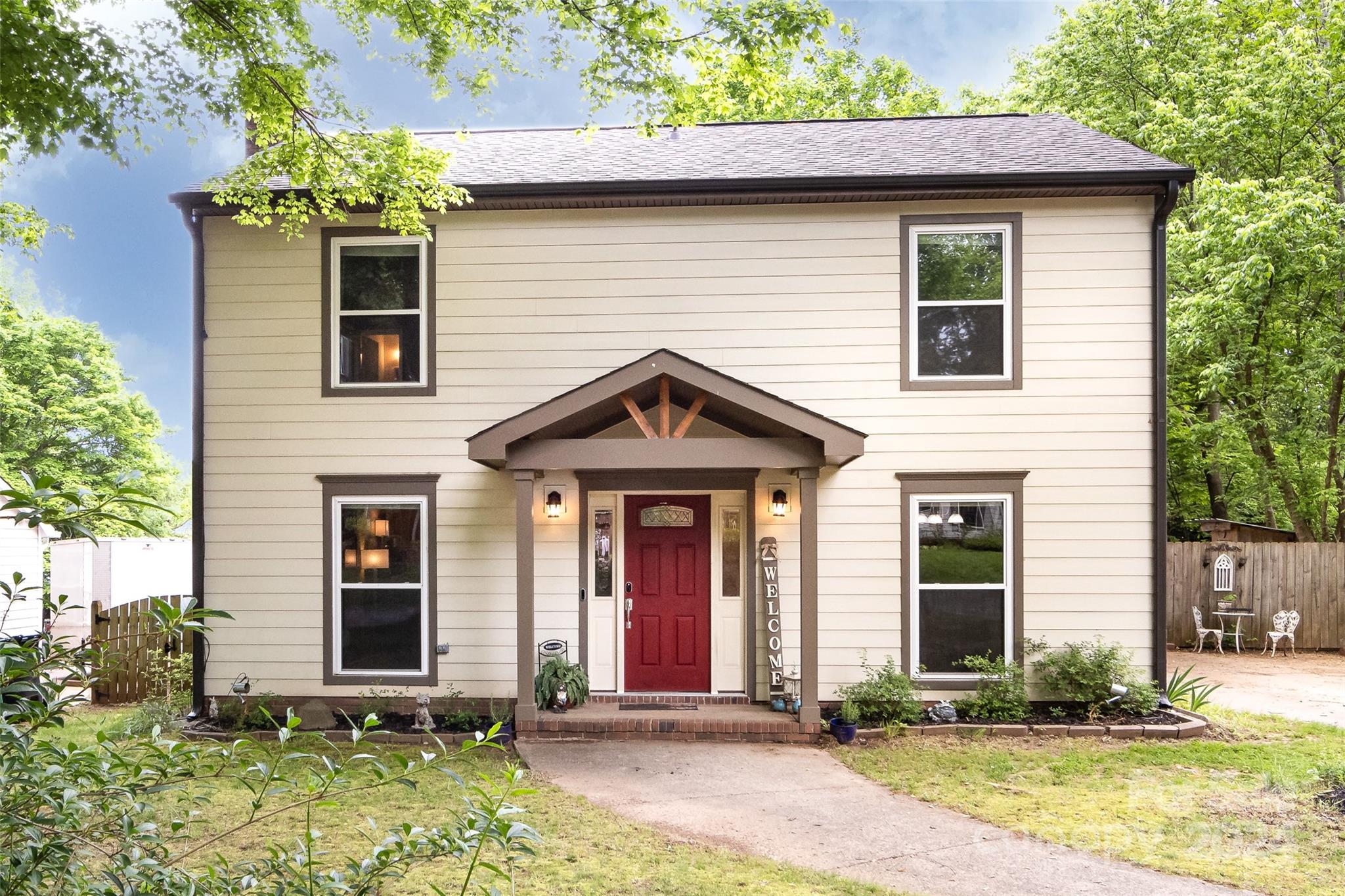 7826 Surreywood Place Charlotte NC 28270