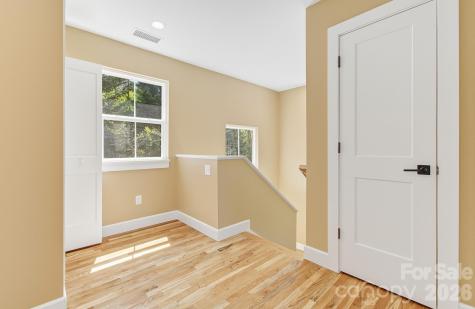 180 Moody Avenue Candler NC 28715