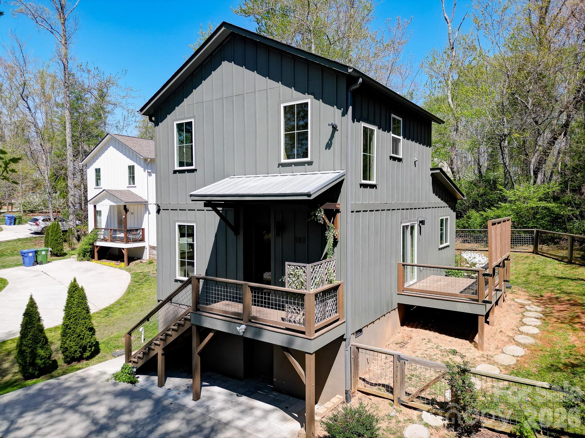 180 Moody Avenue Candler NC 28715