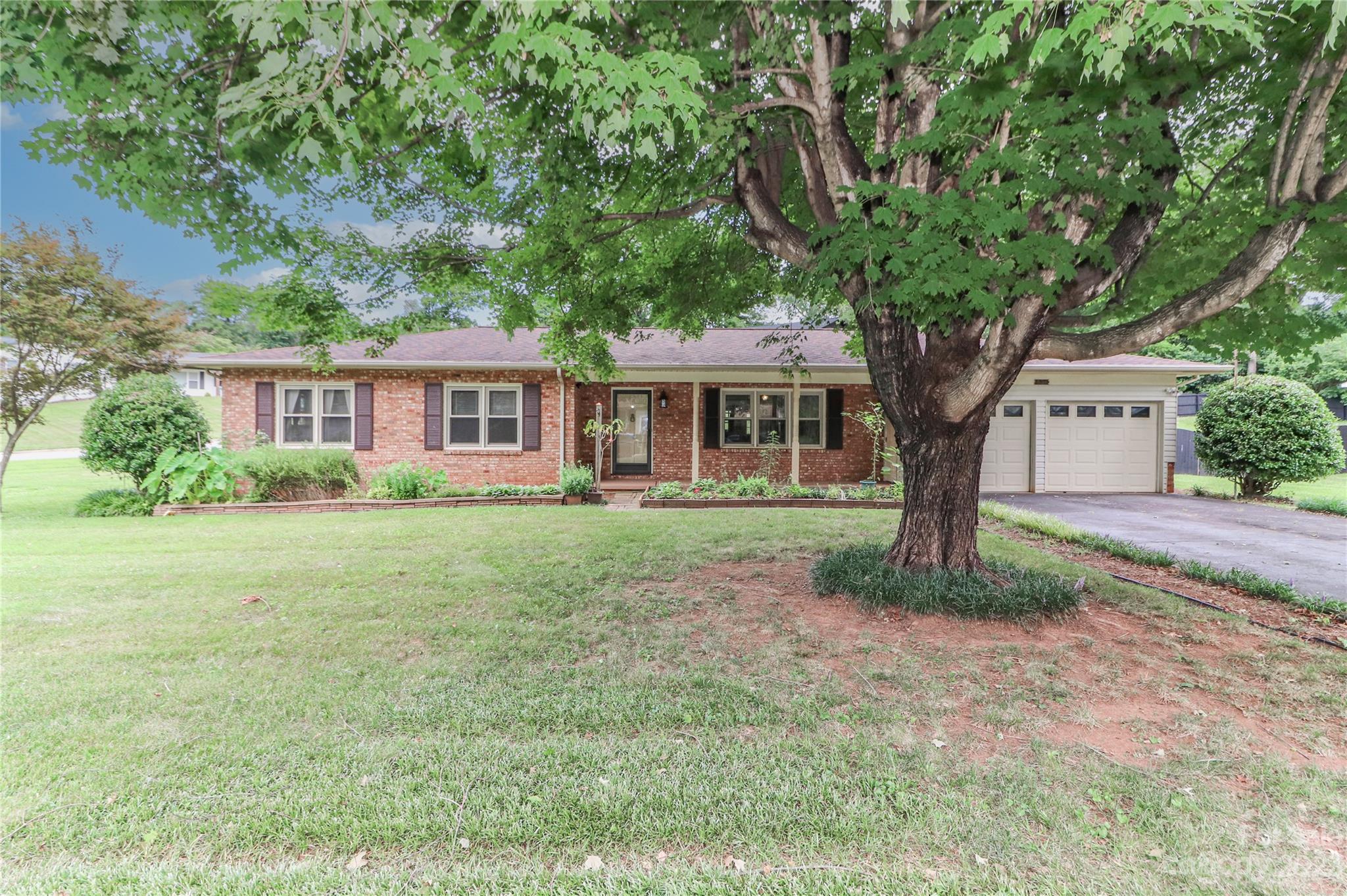 634 Springdale Road Statesville NC 28677
