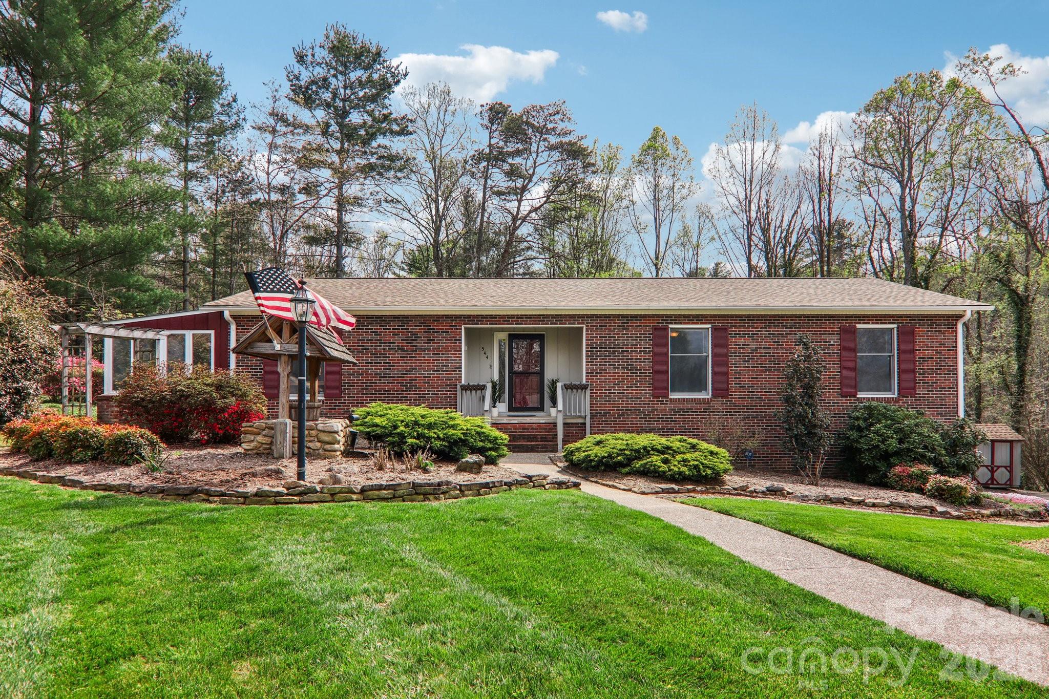 544 Bluebird Ridge Asheville NC 28804