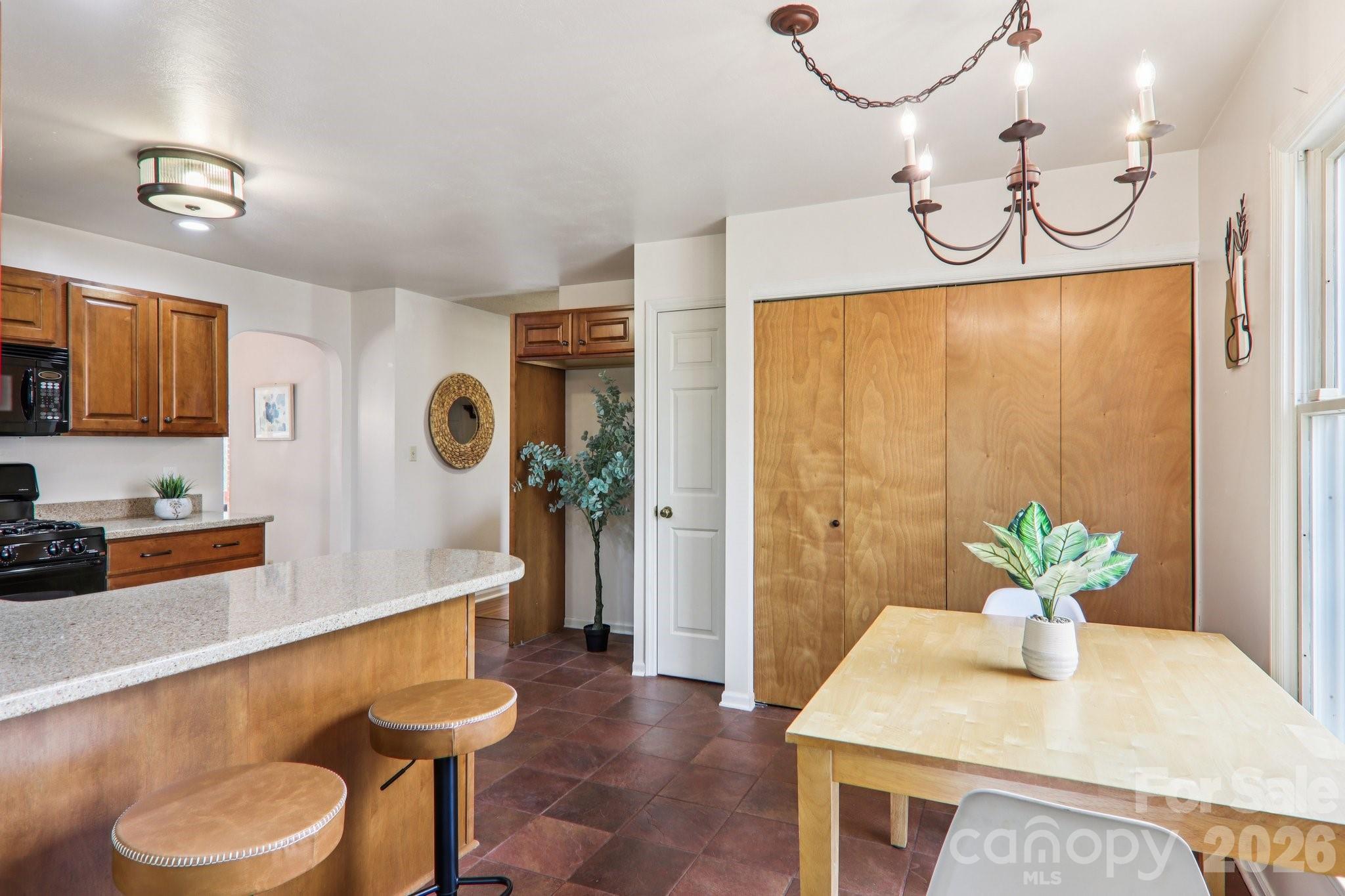 544 Bluebird Ridge Asheville NC 28804