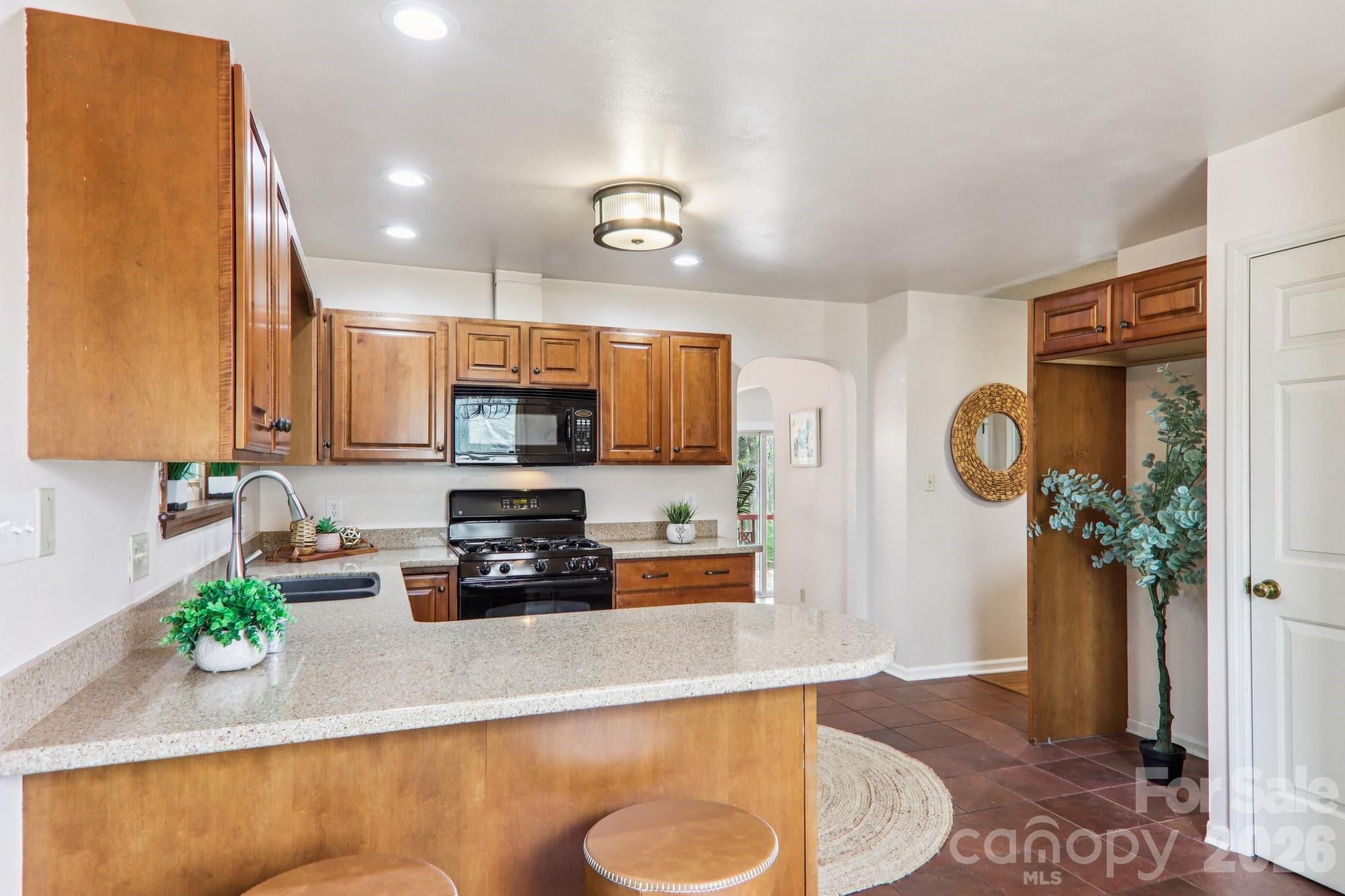 544 Bluebird Ridge Asheville NC 28804