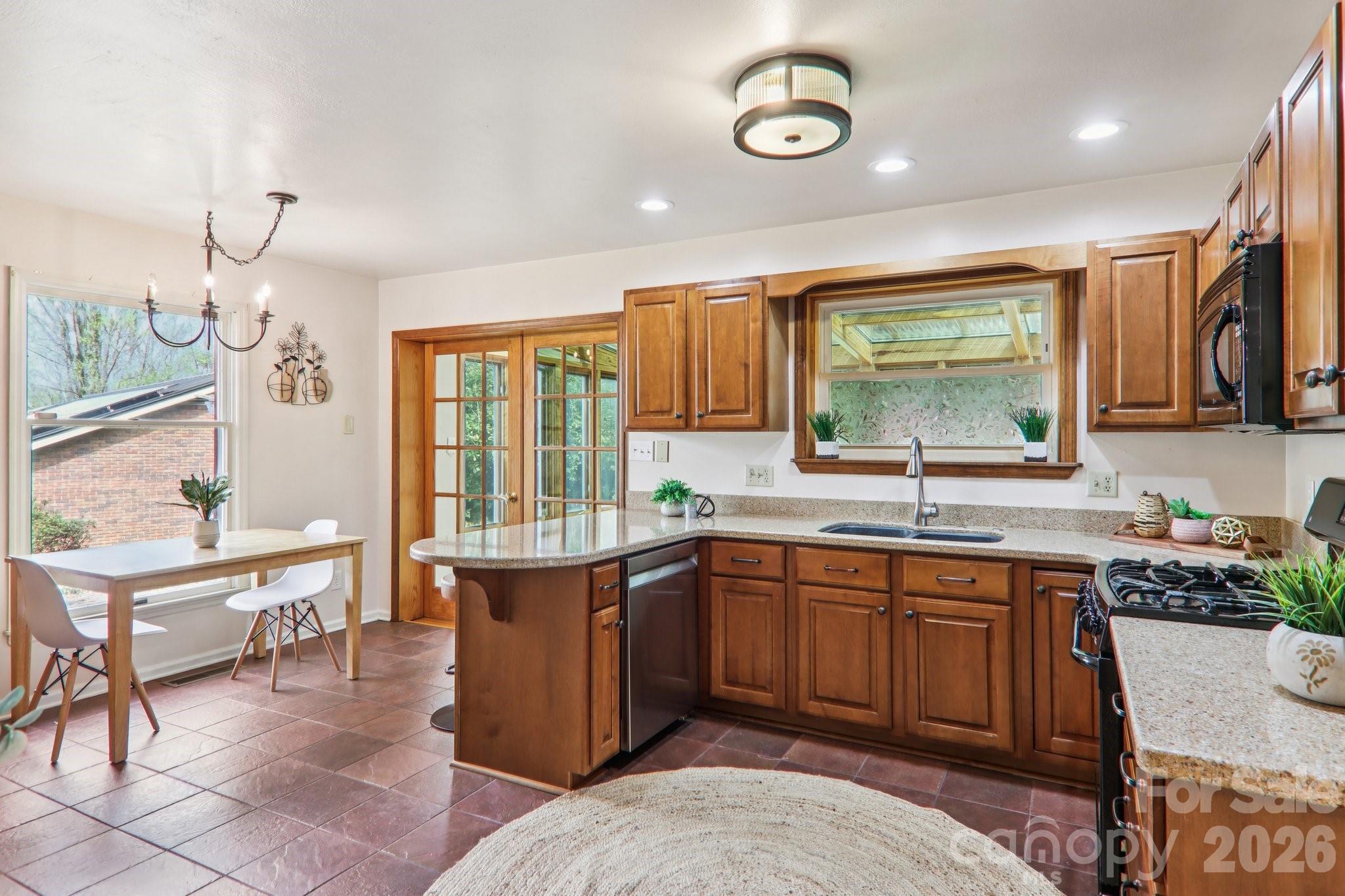 544 Bluebird Ridge Asheville NC 28804