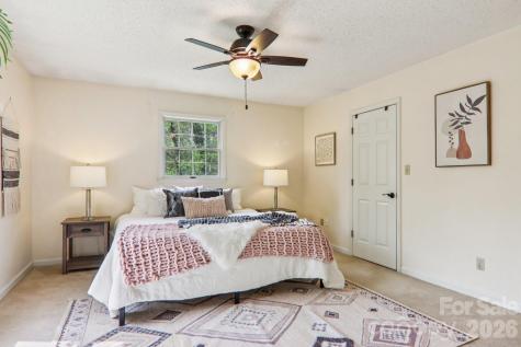 544 Bluebird Ridge Asheville NC 28804