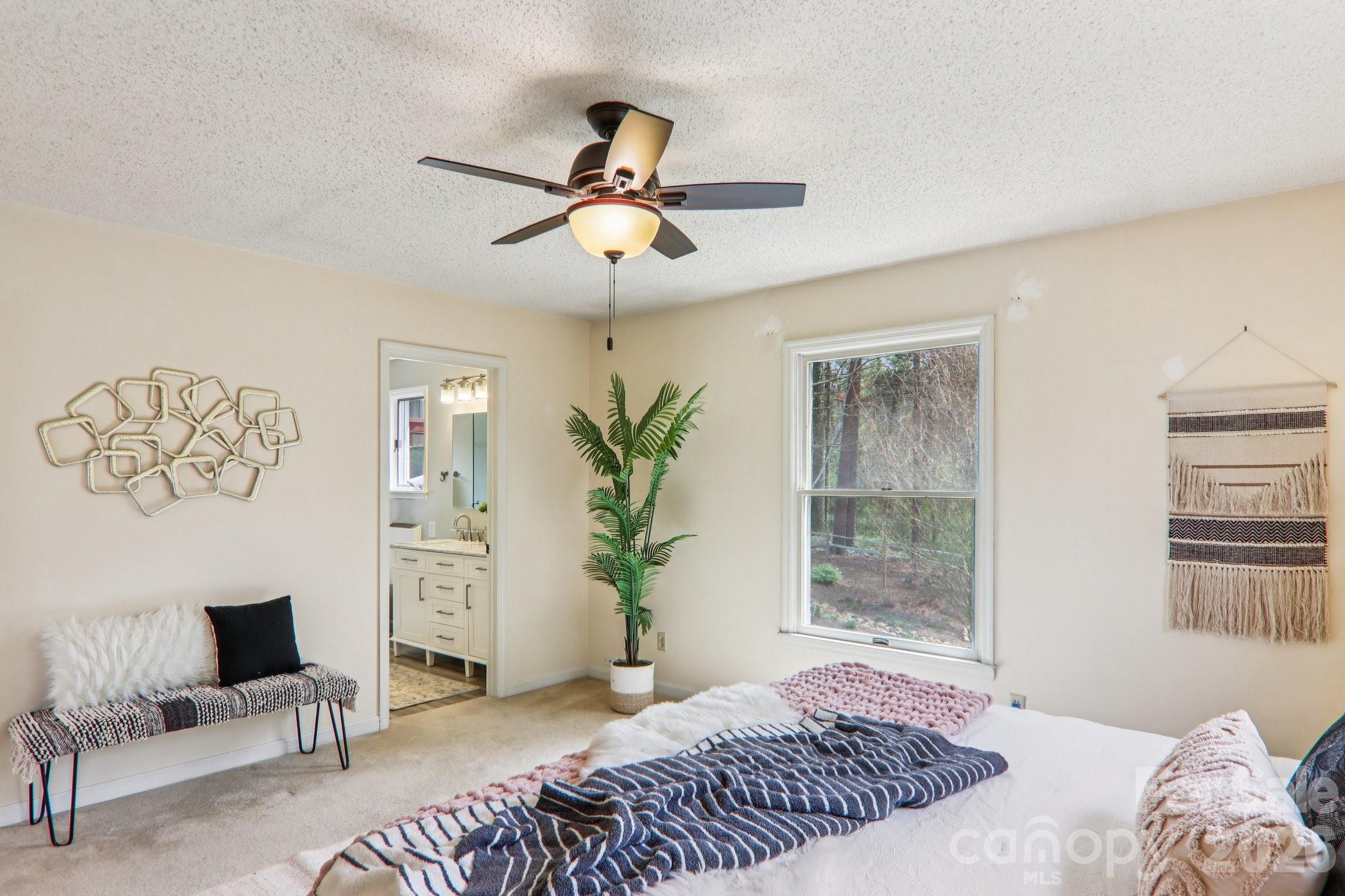 544 Bluebird Ridge Asheville NC 28804