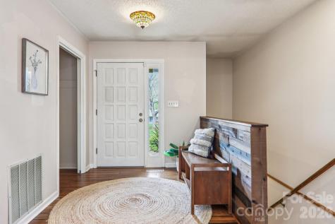 544 Bluebird Ridge Asheville NC 28804