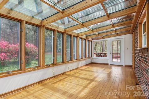 544 Bluebird Ridge Asheville NC 28804