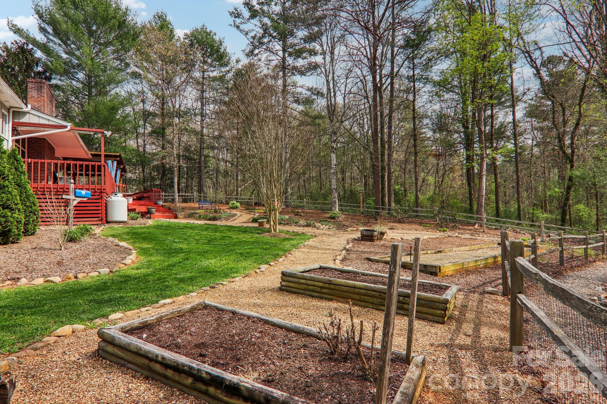 544 Bluebird Ridge Asheville NC 28804