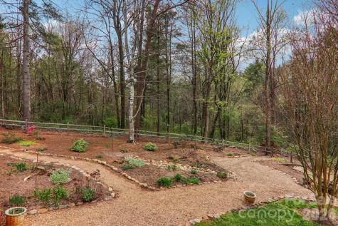 544 Bluebird Ridge Asheville NC 28804