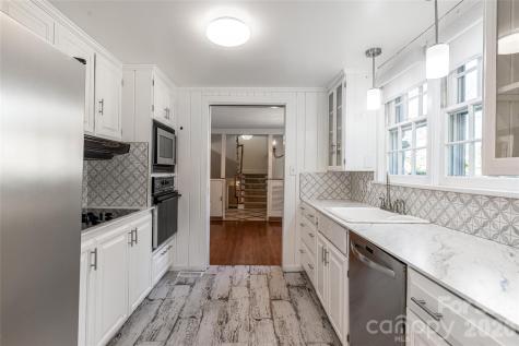 25 Blackwood Road Asheville NC 28804