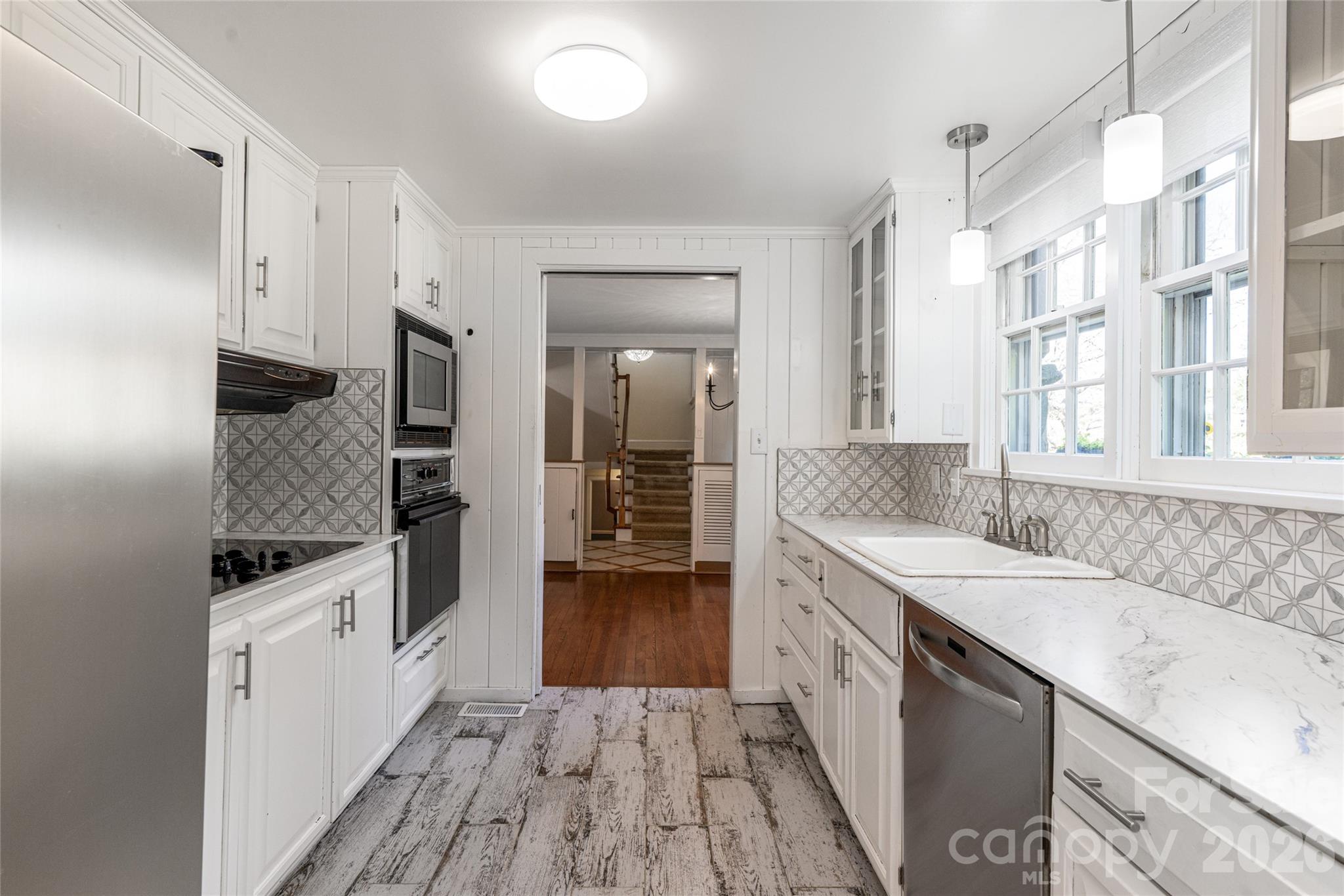 25 Blackwood Road Asheville NC 28804