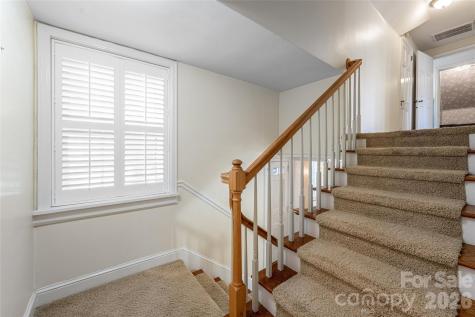 25 Blackwood Road Asheville NC 28804