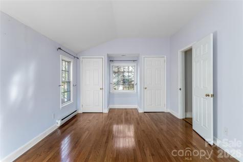 25 Blackwood Road Asheville NC 28804