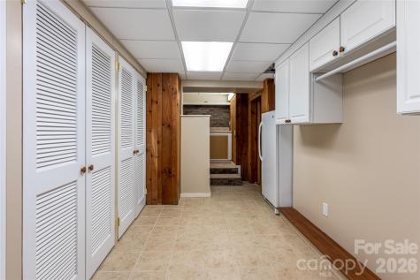 25 Blackwood Road Asheville NC 28804