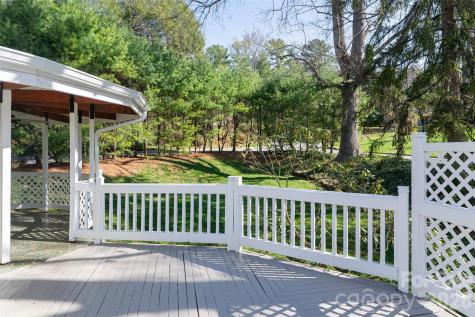 25 Blackwood Road Asheville NC 28804