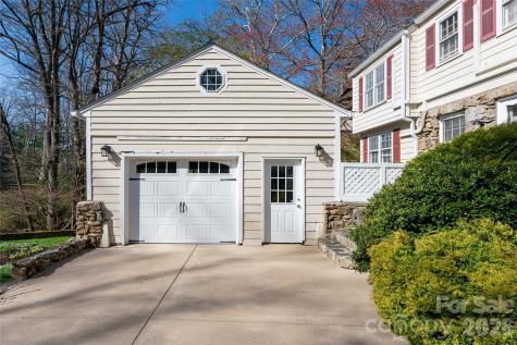 25 Blackwood Road Asheville NC 28804