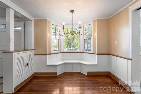 25 Blackwood Road Asheville NC 28804