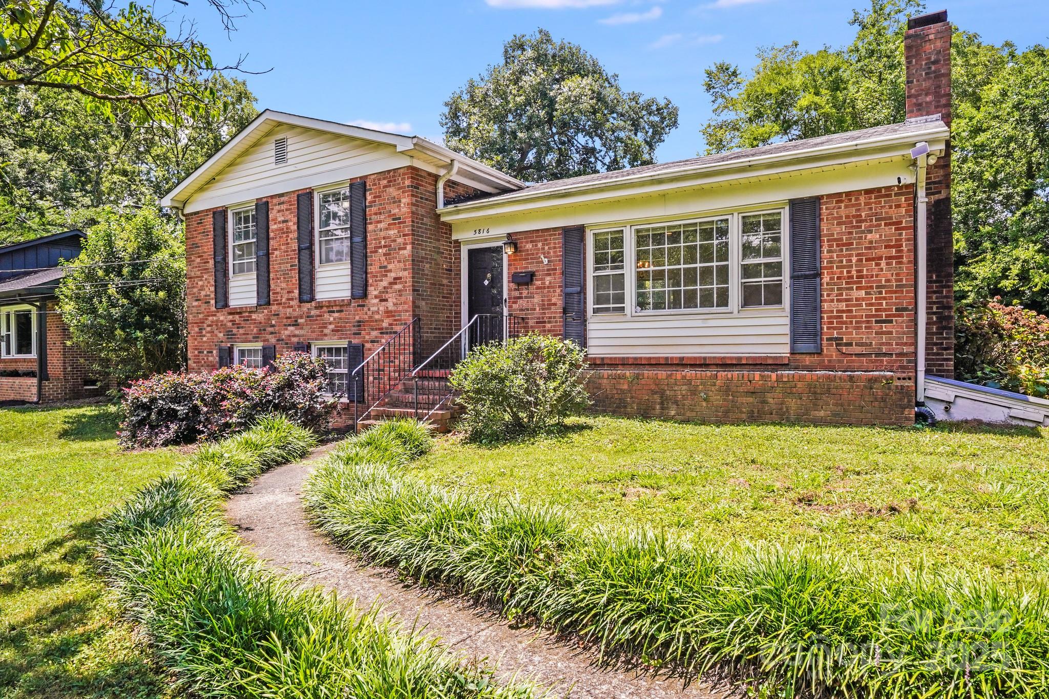 5816 Brookhaven Road Charlotte NC 28210