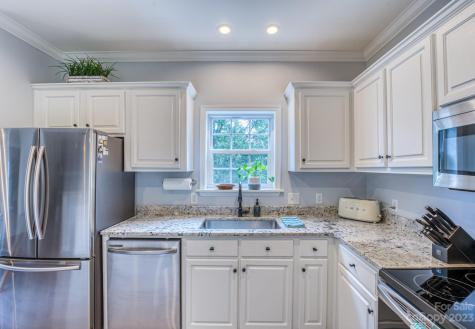 86 Cozy Mountain Lane Weaverville NC 28787