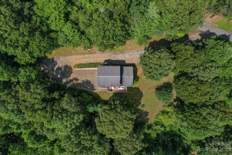 86 Cozy Mountain Lane Weaverville NC 28787