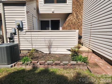 10961 Carmel Crossing Road Charlotte NC 28226