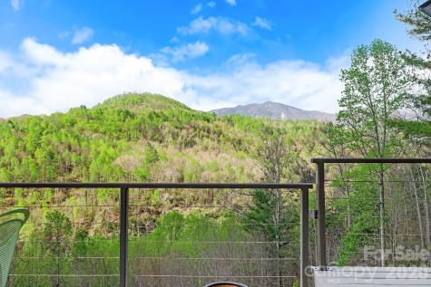 496 English Lane Bakersville NC 28705