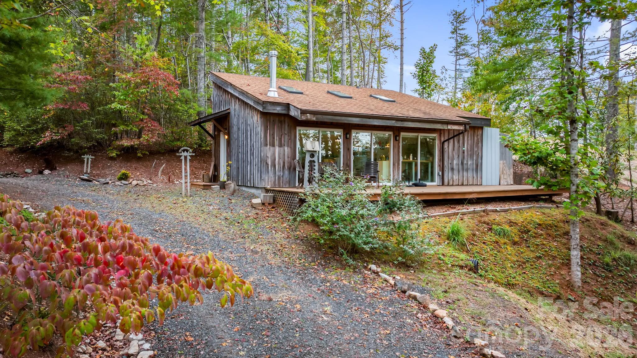 496 English Lane Bakersville NC 28705