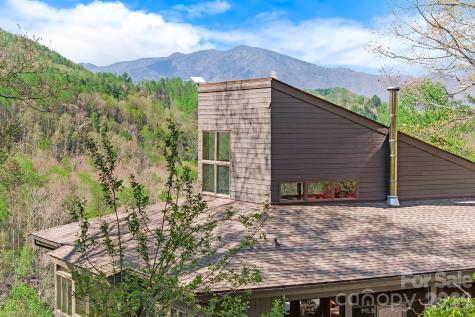 496 English Lane Bakersville NC 28705