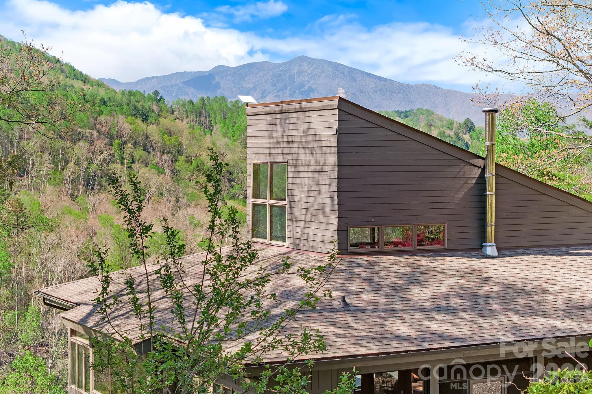 496 English Lane Bakersville NC 28705