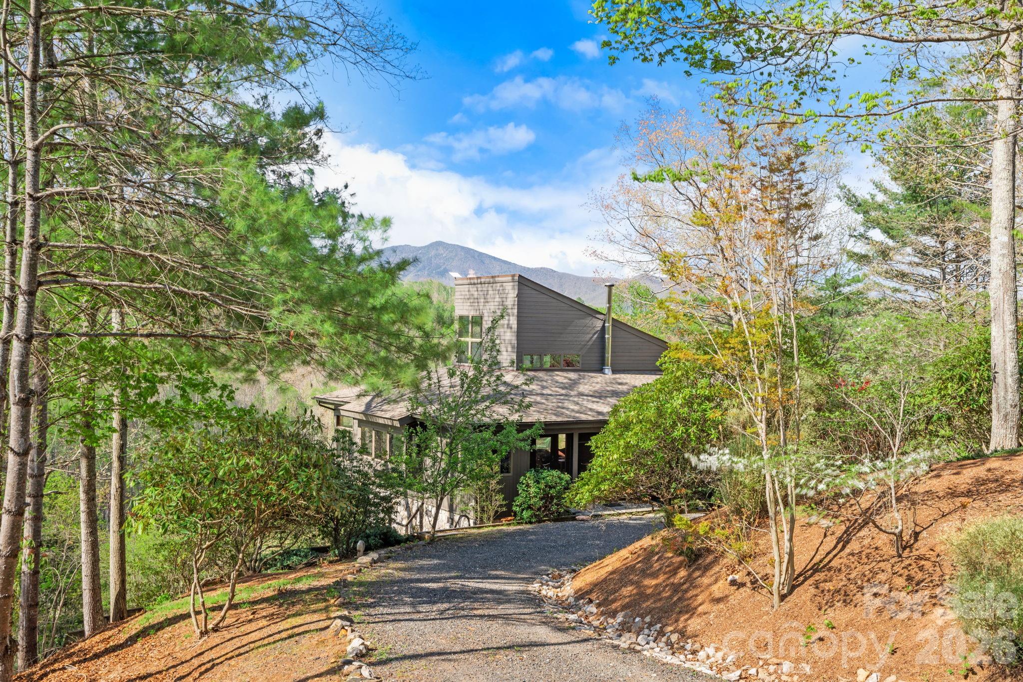 496 English Lane Bakersville NC 28705