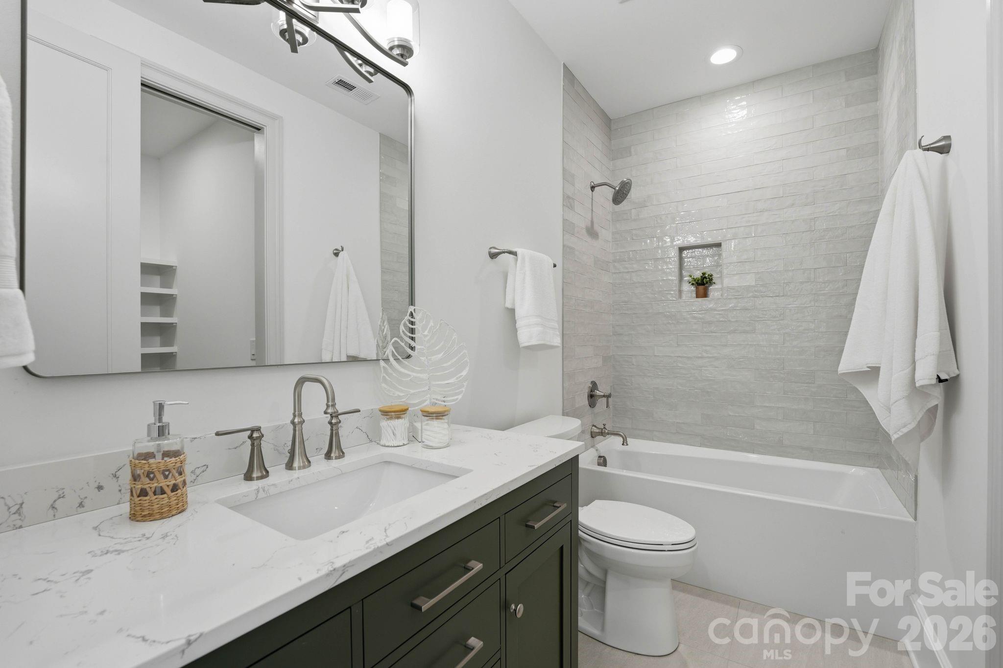 6133 Creola Road Charlotte NC 28270