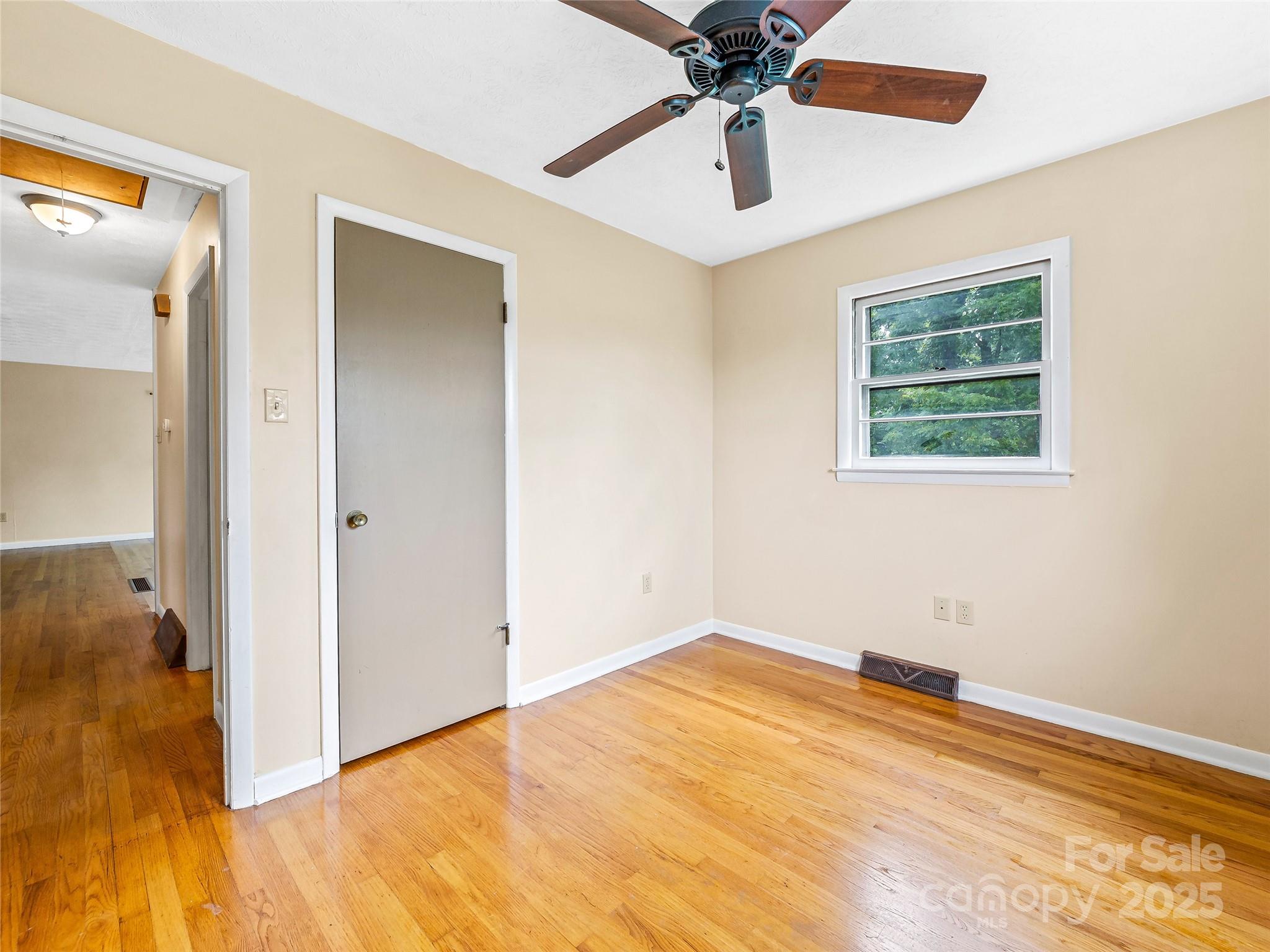 8 Ridge Avenue Asheville NC 28803