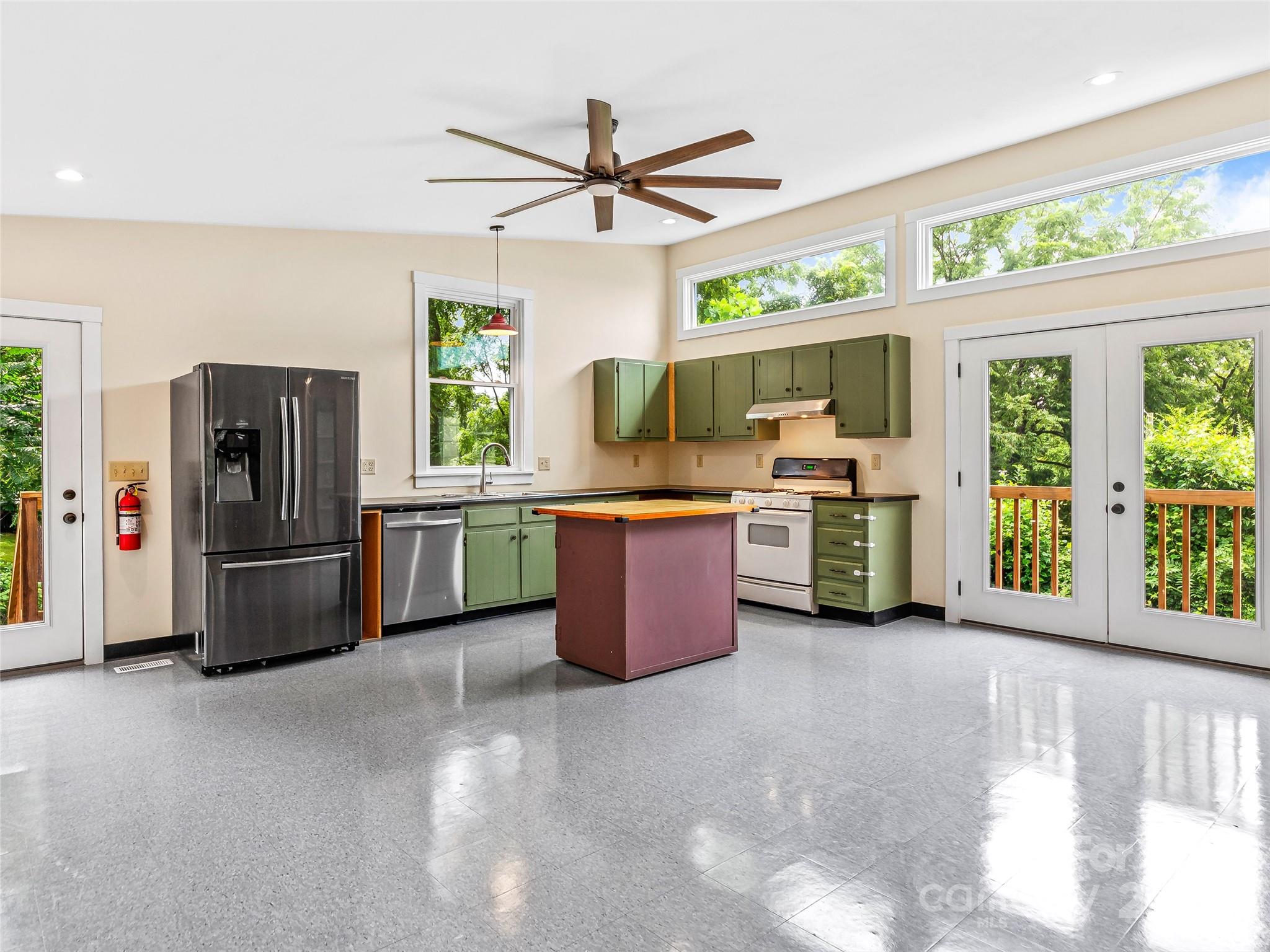 8 Ridge Avenue Asheville NC 28803