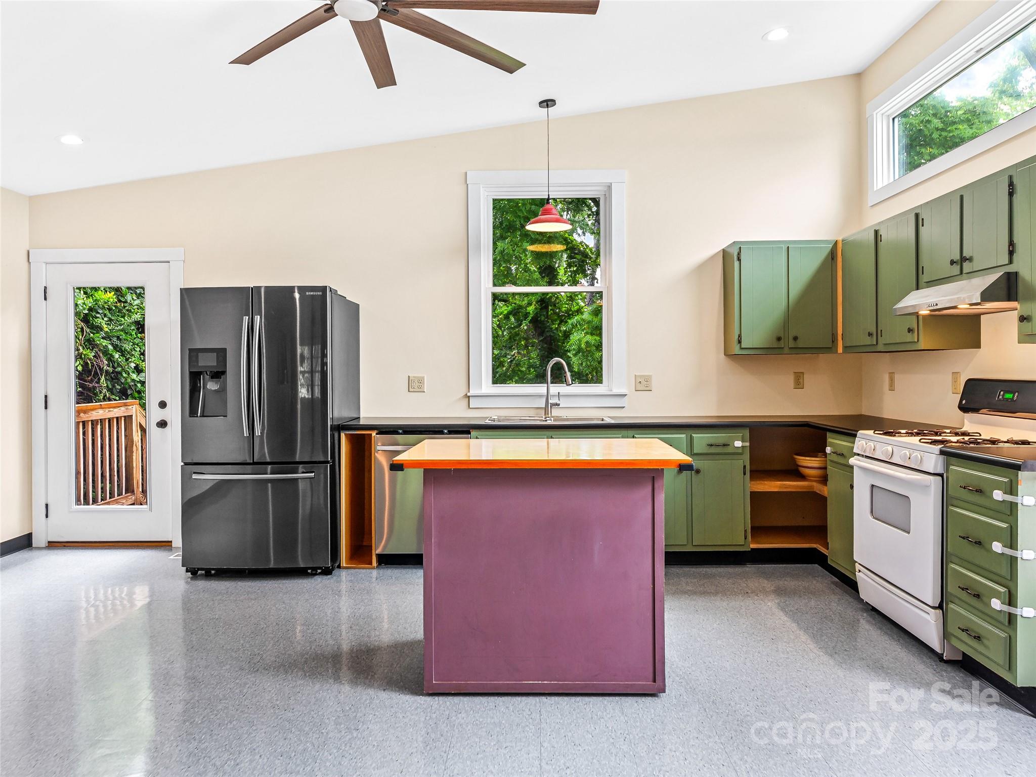 8 Ridge Avenue Asheville NC 28803